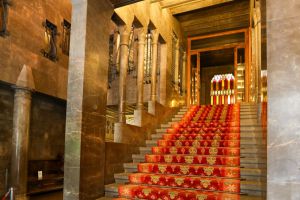EL PALAU GÜELL: ESTANCIAS: la magia gaudiana