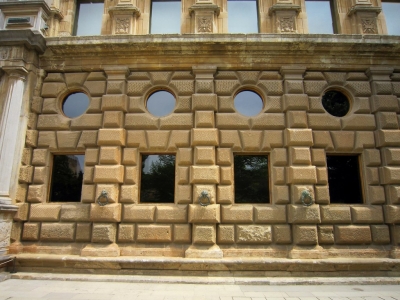 ALMOHADILLADO DEL PALACIO DE CARLOS V, en GRANADA