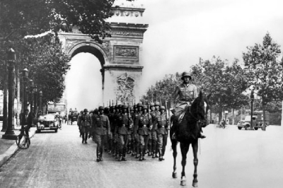 LA TRANSFORMACIÓN DE ALEMANIA CON HITLER: PRINCIPIO Y FIN DE LA GUERRA RELAMPAGO