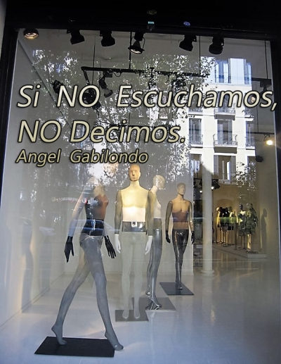 ¿BUSCO A  ALGUIEN QUE  SEPA  ESCUCHAR ?