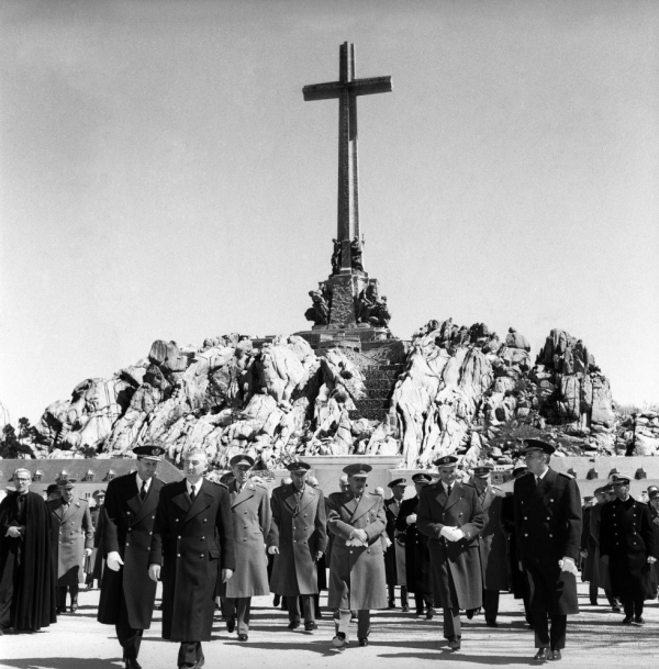 EL VALLE DE LOS CAÍDOS ahora CUELGAMUROS